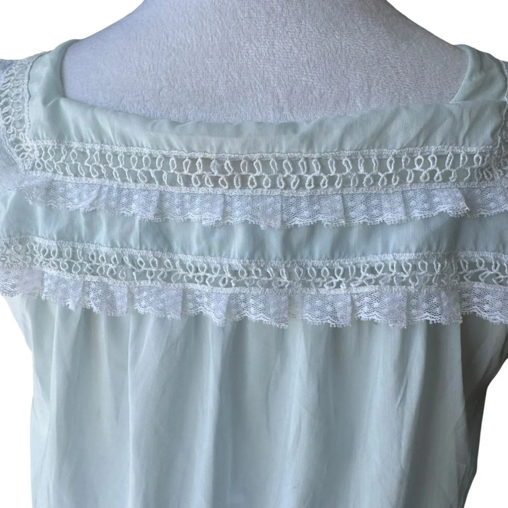 Vintage Barbizon Blue Lace Trim Nightgown Small Coquette